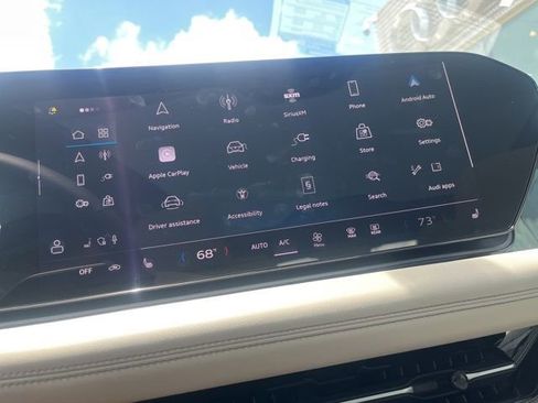 New 2025 Audi A6 e-tron Premium Plus image 18