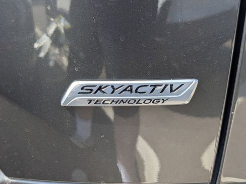 Used 2018 MAZDA CX-9 Signature image 21