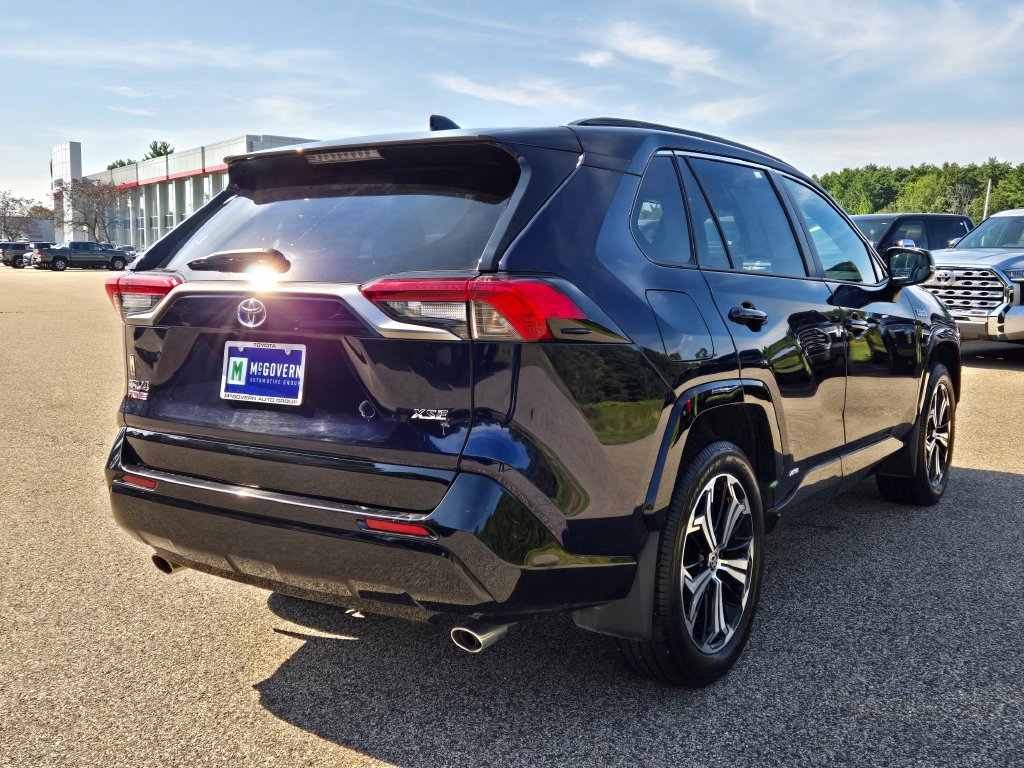 Used 2023 Toyota RAV4 XSE w/ Weather Package AWD/4WD image 6