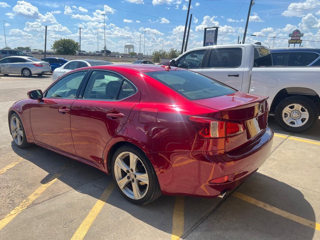 Used 2011 Lexus IS 250 w/ Premium Pkg Value Edition RWD image 4