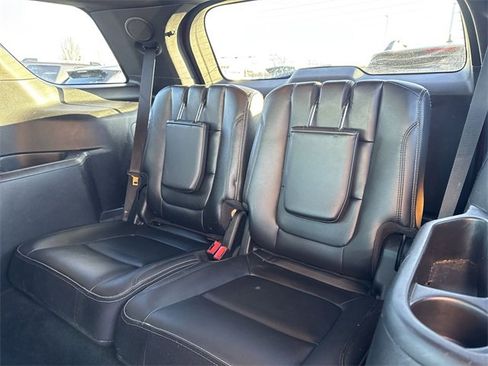 Used 2016 Ford Explorer Limited image 10