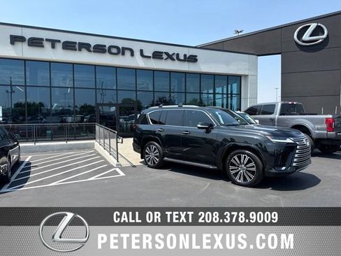 Used 2025 Lexus LX 600 4WD w/ Accessory Package (2T) image 1