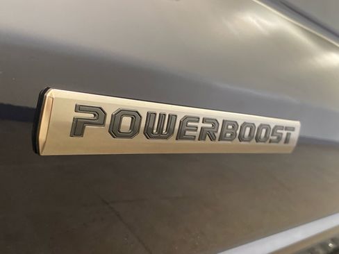 New 2025 Ford F150 Lariat w/ Equipment Group 501A Mid image 16