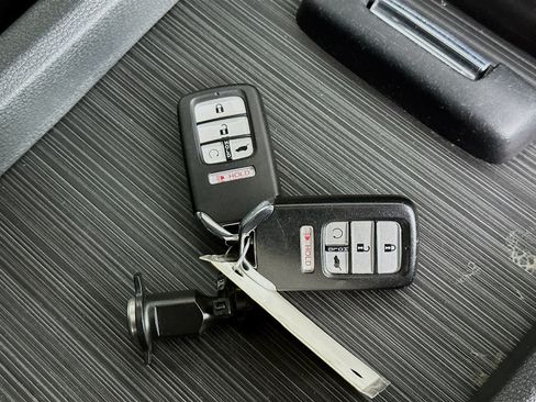 Used 2021 Honda Pilot EX-L image 22