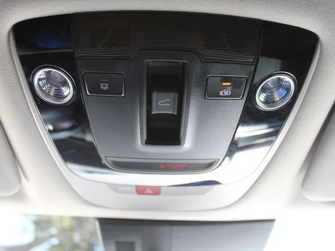 Used 2024 Kia Sportage SX FWD image 60