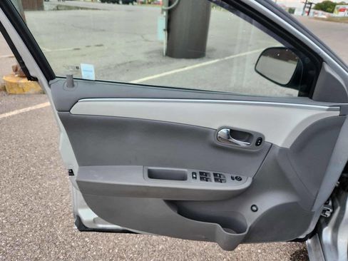 Used 2012 Chevrolet Malibu LS w/ LS Uplevel Package image 9