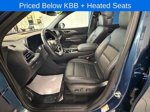 Used 2024 Chevrolet Traverse LT AWD/4WD image 9