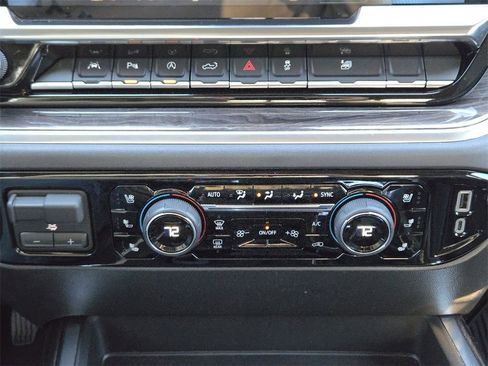 Used 2025 Chevrolet Silverado 1500 LTZ w/ LTZ Premium Texas Edition image 14