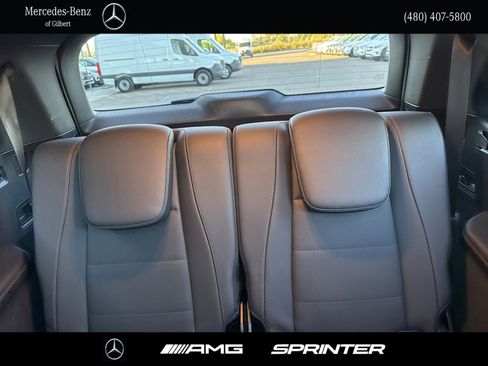 Used 2024 Mercedes-Benz GLS 450 4MATIC image 23