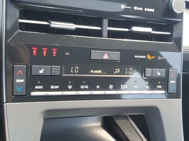 Used 2019 Toyota Avalon XSE w/ All Weather Liner Package FWD image 18