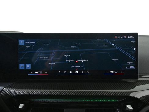 Used 2026 BMW M4 Coupe w/ Executive Package image 13