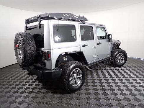 Used 2014 Jeep Wrangler Unlimited Rubicon w/ Connectivity Group image 20