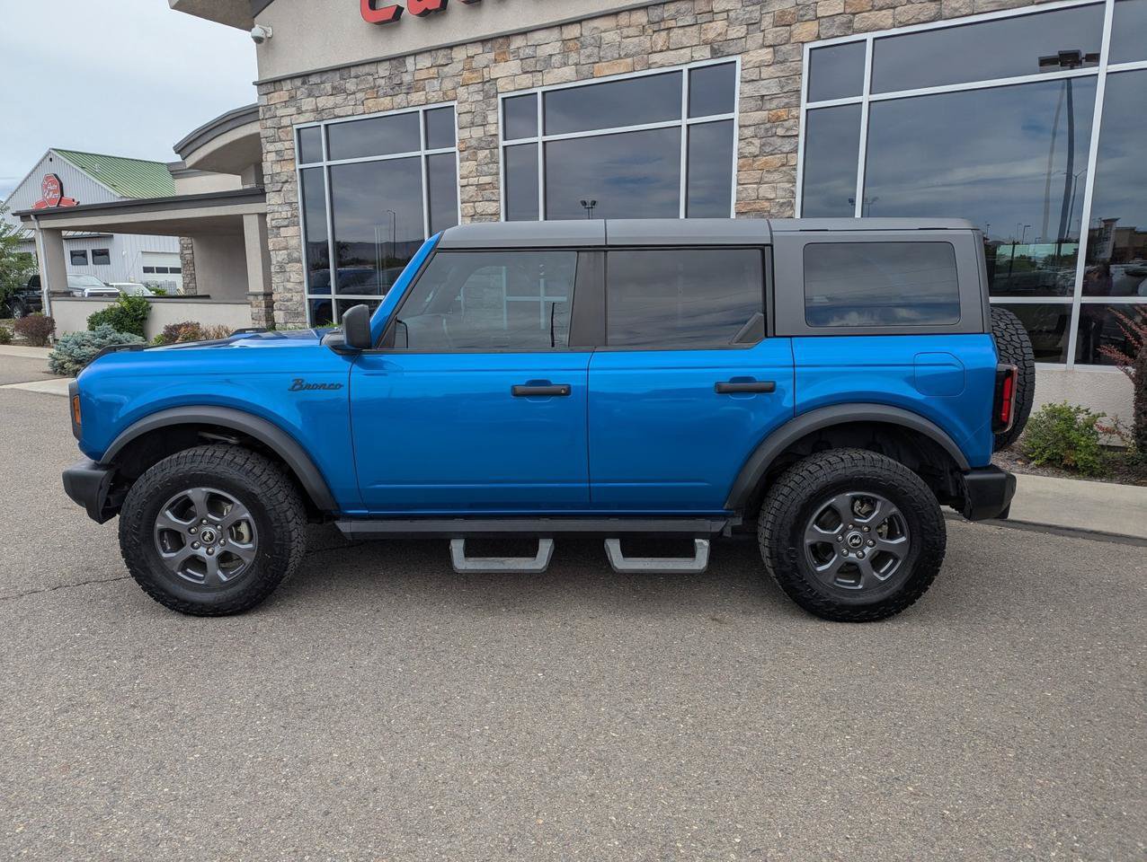 Used 2022 Ford Bronco Big Bend AWD/4WD image 2