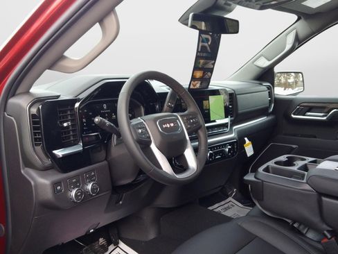 New 2026 GMC Sierra 1500 SLT image 3