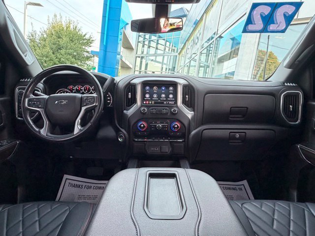 Used 2022 Chevrolet Silverado 1500 LT Trail Boss w/ Safety Package AWD/4WD image 3