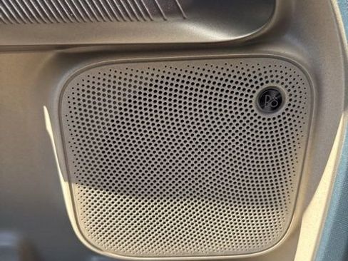 New 2025 Ford Maverick Lariat w/ 4K Tow Package image 17