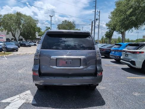 Used 2015 Lexus GX 460 w/ Premium Package AWD/4WD image 6