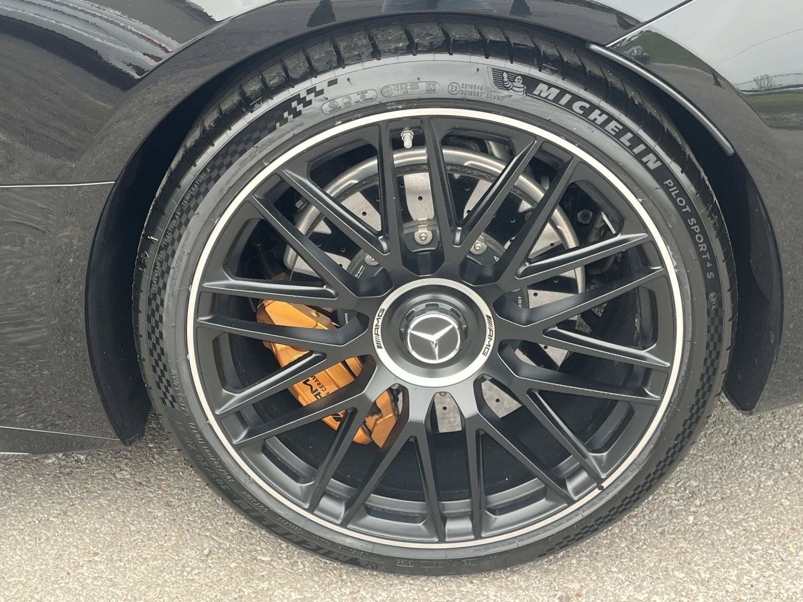 Certified 2022 Mercedes-Benz SL 63 AMG 4MATIC image 11