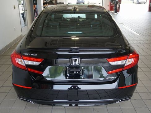 Used 2022 Honda Accord Sport image 14