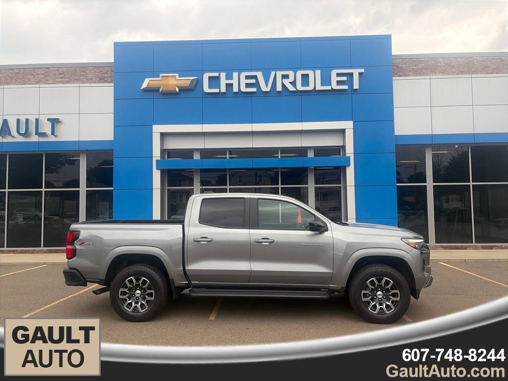 Certified 2023 Chevrolet Colorado Z71 w/ Z71 Convenience Package 2 AWD/4WD image 9