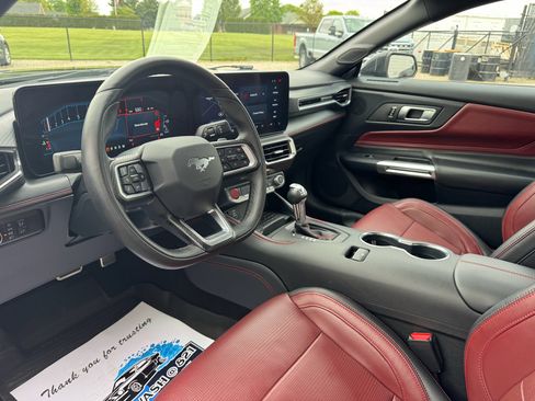 Used 2024 Ford Mustang GT Premium RWD image 33