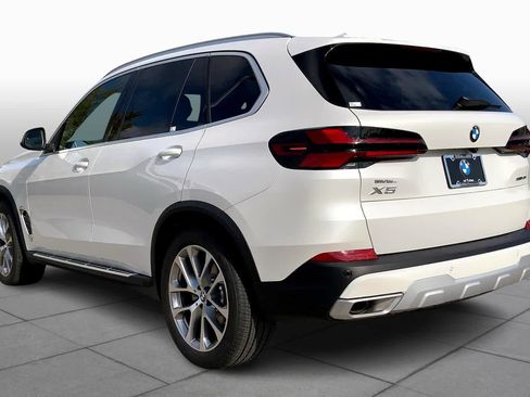 New 2025 BMW X5 sDrive40i w/ Climate Comfort Package image 11