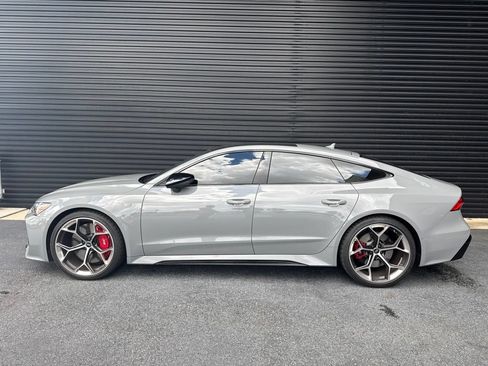 Used 2025 Audi RS 7 performance Sportback AWD/4WD image 2