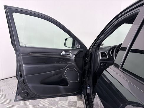 Used 2018 Jeep Grand Cherokee High Altitude AWD/4WD image 10