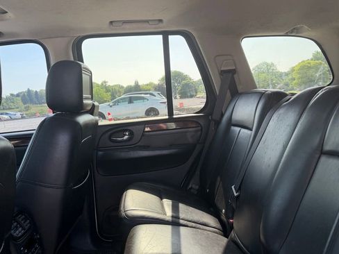Used 2006 GMC Envoy Denali AWD/4WD image 6