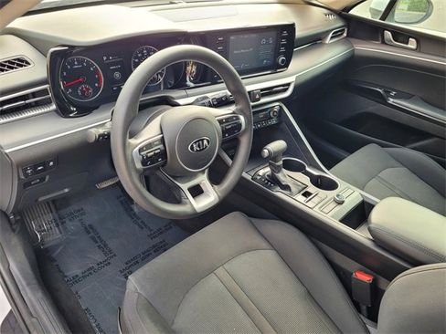 Used 2021 Kia K5 LXS image 7