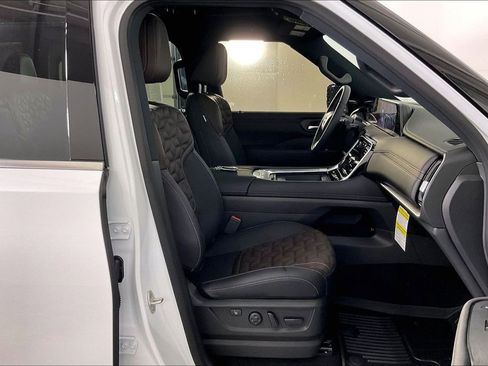 New 2026 Nissan Armada Platinum Reserve AWD/4WD image 46
