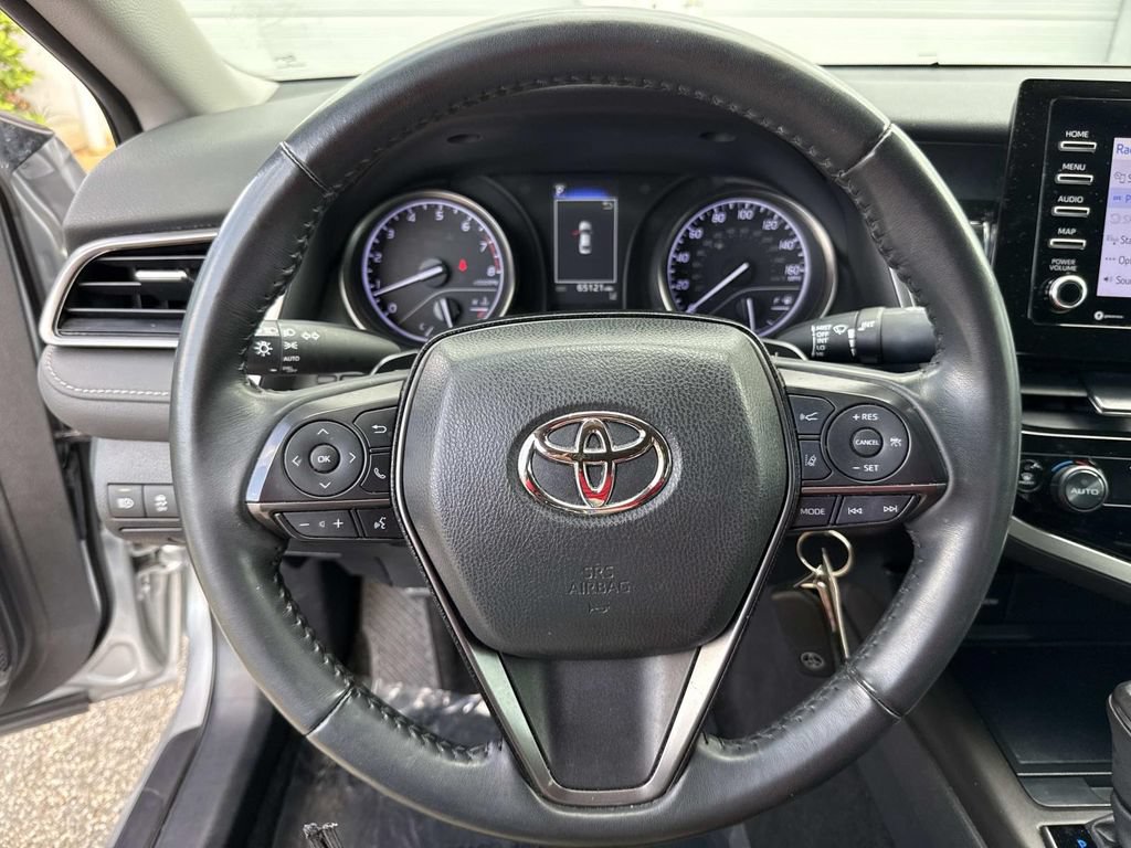 Used 2023 Toyota Camry SE FWD image 39