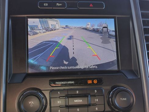 Used 2022 Ford F250 XLT w/ XLT Value Package image 25