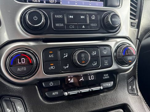Used 2019 Chevrolet Tahoe LT RWD image 21