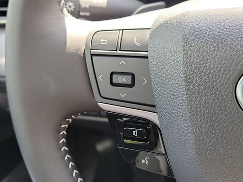 New 2026 Toyota Camry SE w/ Convenience Package FWD image 9