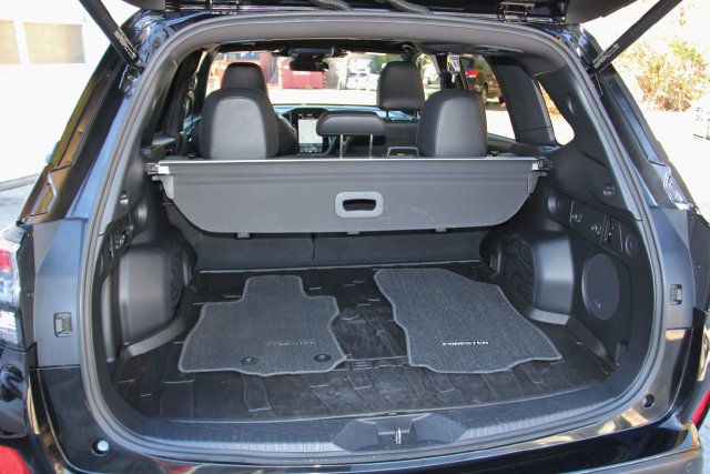 Used 2025 Subaru Forester Limited AWD/4WD image 33