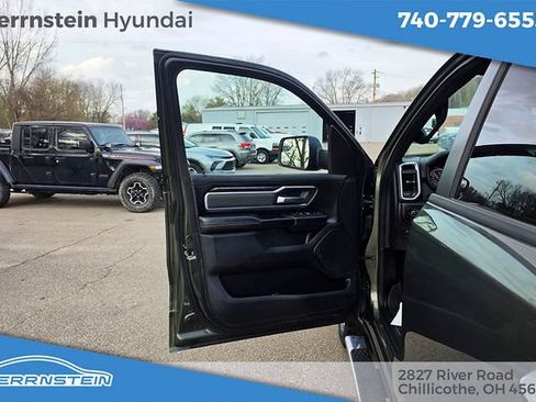Used 2021 RAM 1500 Big Horn AWD/4WD image 14