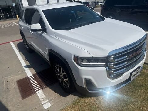 Used 2023 GMC Acadia SLE FWD image 2