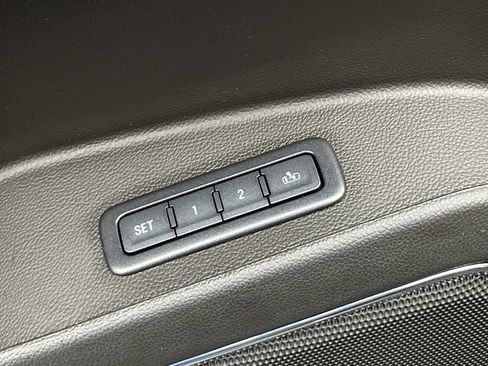 Used 2018 GMC Yukon Denali w/ Denali Ultimate Package image 26