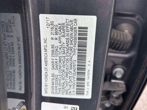 Used 2018 Honda Accord Sport image 10