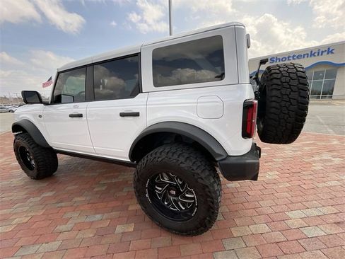 Used 2022 Ford Bronco Wildtrak image 32