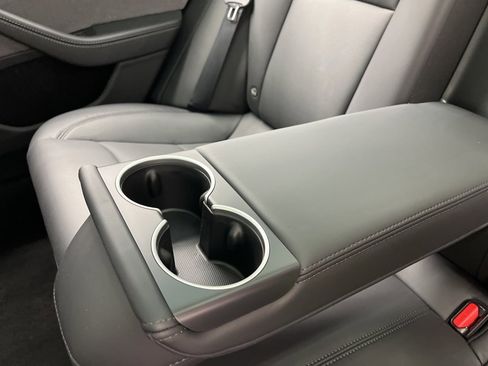 Used 2025 Tesla Model 3 Long Range image 22