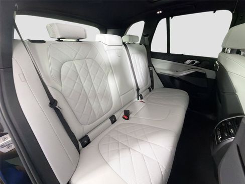 New 2026 BMW X5 xDrive40i w/ M Sport Package AWD/4WD image 26