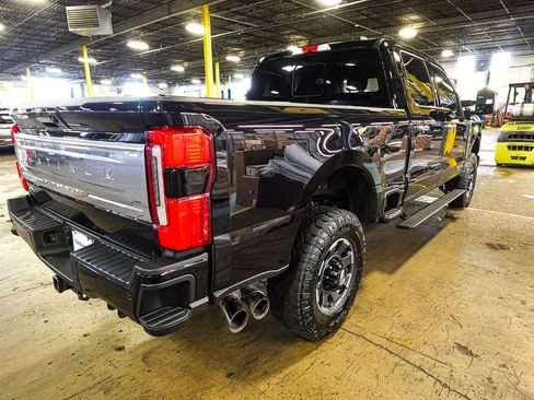 Used 2024 Ford F350 Platinum w/ Tremor Off-Road Package AWD/4WD image 6