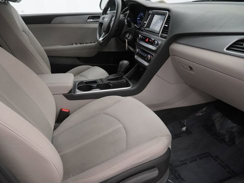 Used 2019 Hyundai Sonata SE image 47