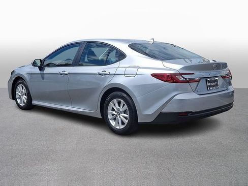 Used 2025 Toyota Camry LE FWD image 6