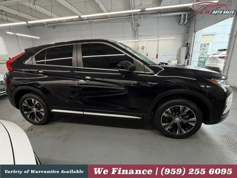 Used 2018 Mitsubishi Eclipse Cross SE AWD/4WD image 6