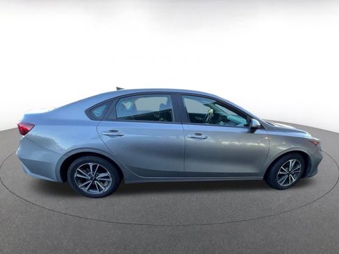 Used 2023 Kia Forte LXS image 8