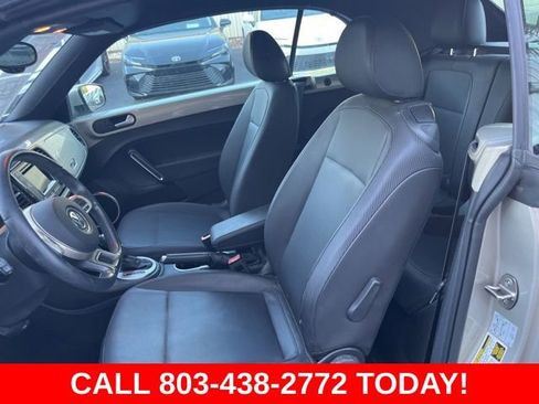 Used 2016 Volkswagen Beetle 1.8T S FWD image 8