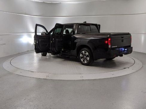 Used 2019 Honda Ridgeline RTL-T image 10